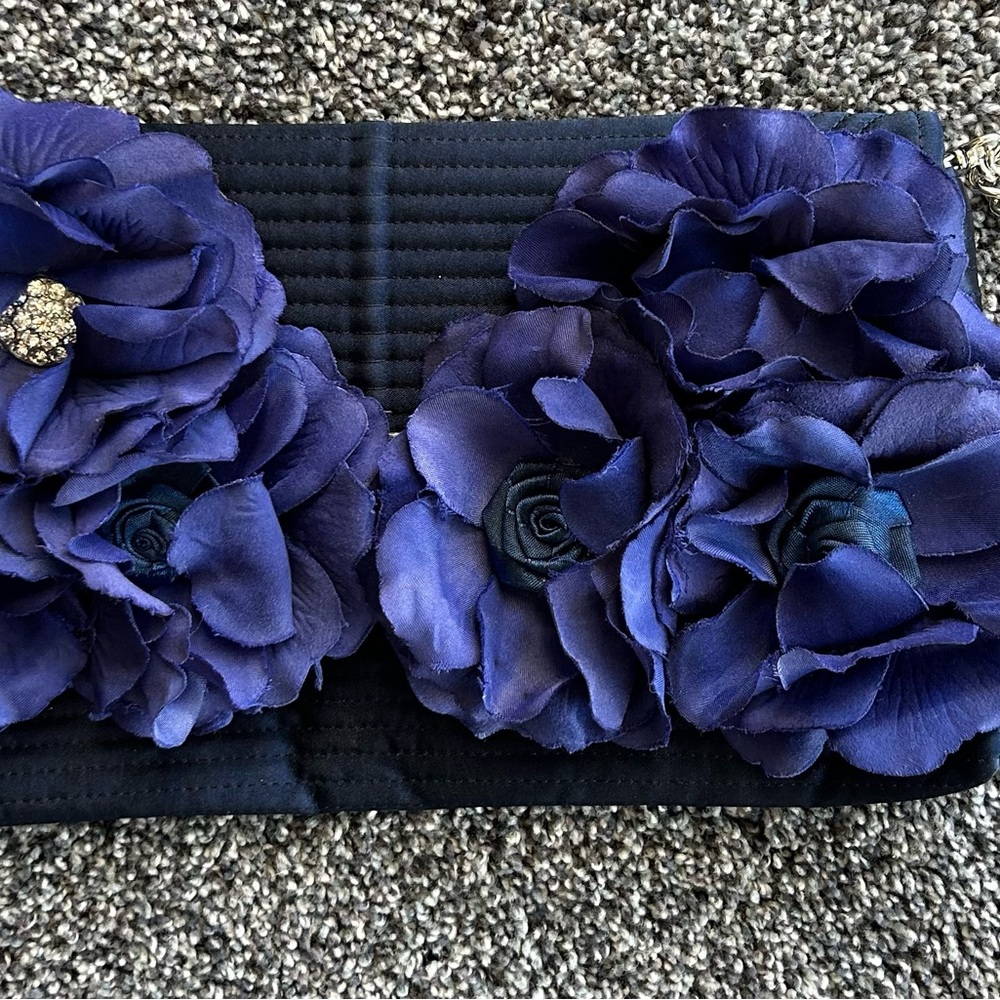 Lizz Russell Navy Floral Bag Purse